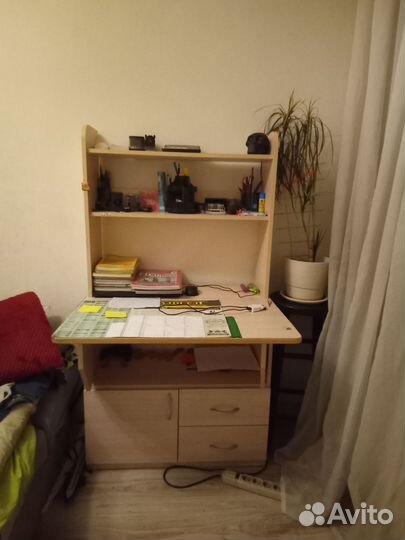 Письменный стол книжка бу