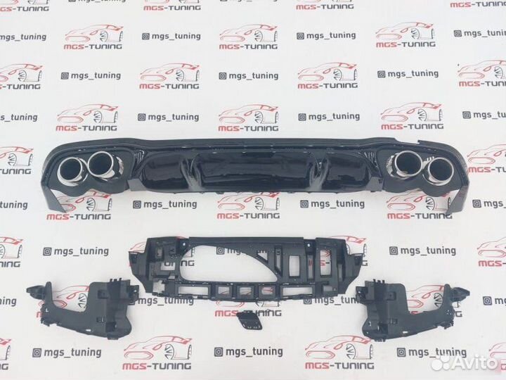 Диффузор с насадками E53 AMG на Mercedes w213 Рест