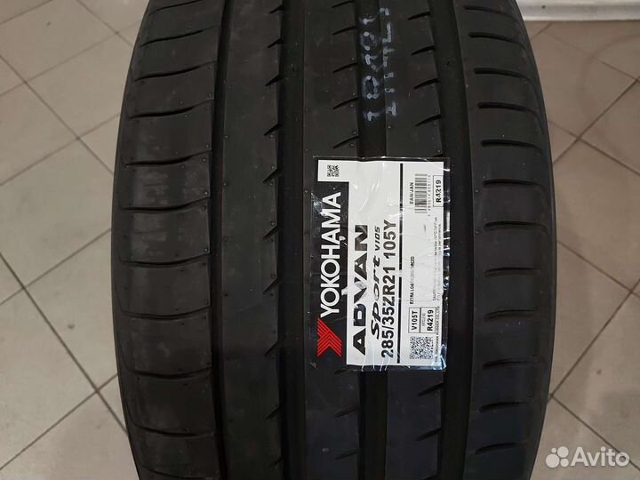 Yokohama Advan Sport V105 325/30 R21 и 285/35 R21