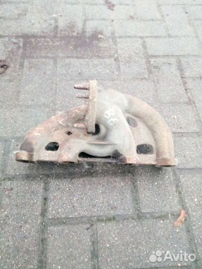 Volkswagen Passat B5 2.0 выпускной коллектор