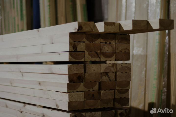 Брус из лиственницы для загородного строительства