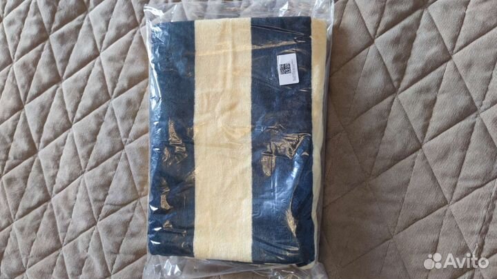 Детское полотенце с с капюшоном Пчёлка H&M