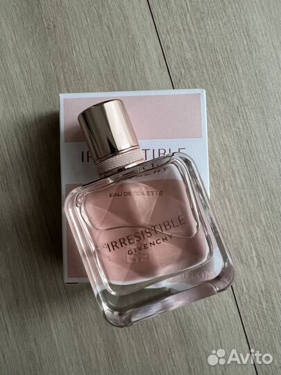 Туалетная вода Givenchy Eau de Toilette