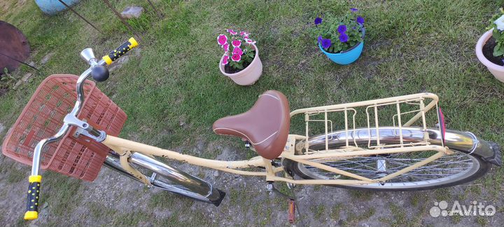 Велосипед взрослый женский с корзиной