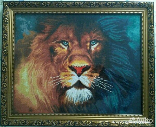 Картина (вышивка крестом)