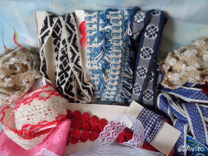 Кружева, тесьма остатки от рукоделья