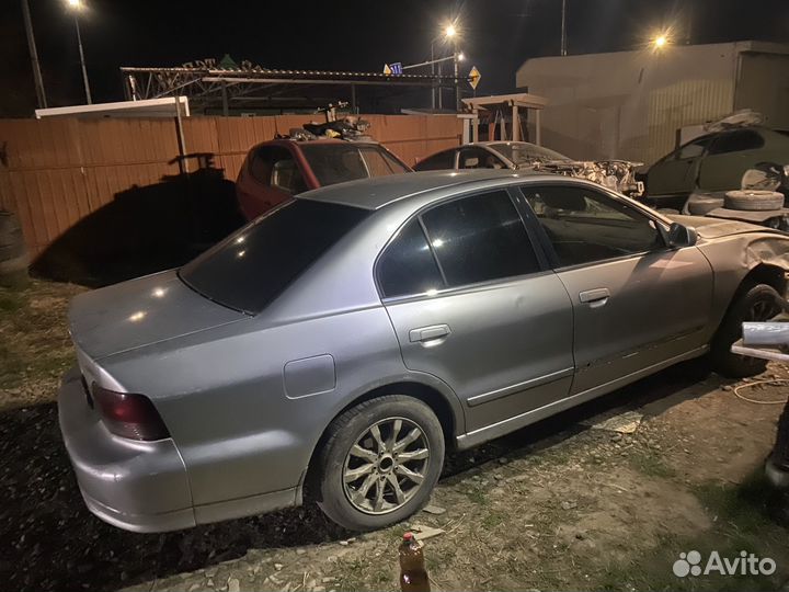 Mitsubishi Galant 8 американка 2003 год Запчасти