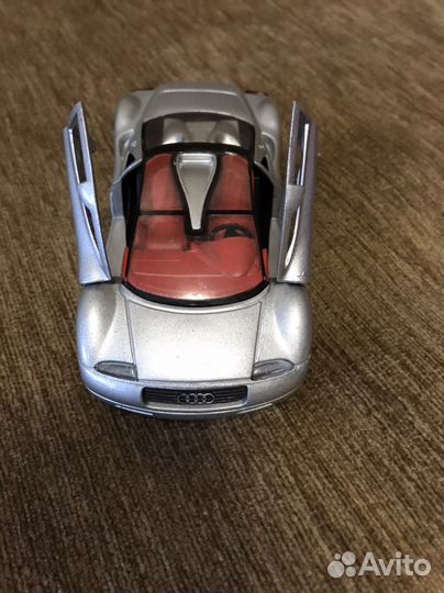 Модель автомобиля