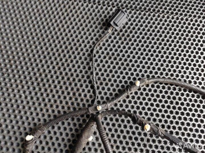 Проводка двери прав. зад. Ford F150