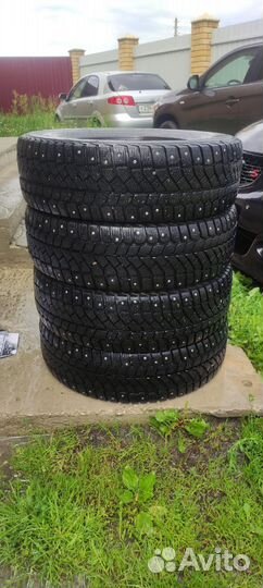 Viatti Brina Nordico V-522 195/65 R15 91T