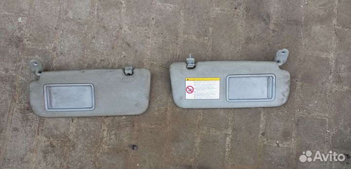 Козырьки hyundai solaris kia rio 3