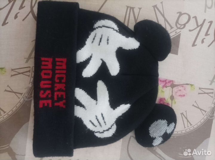 Шапки разные от 1 до 3 лет