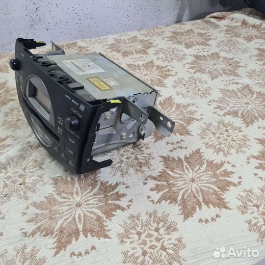 Штатная магнитола toyota rav4 2008г