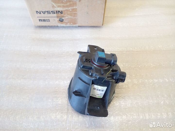Противотуманная правая фара Nissan Teana J32 новая