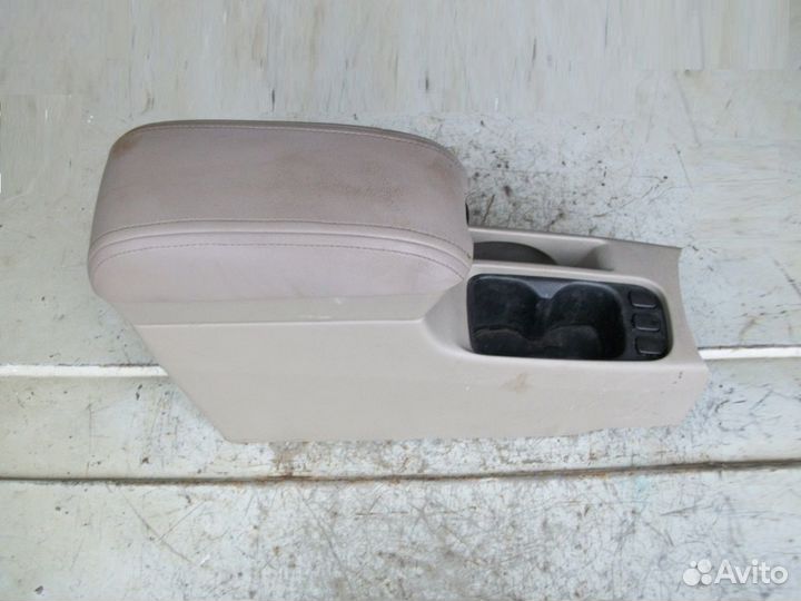 Подлокотник Чери Фора 2006 2010