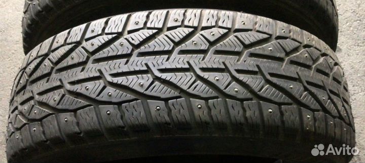 Tigar SUV Ice 215/65 R16