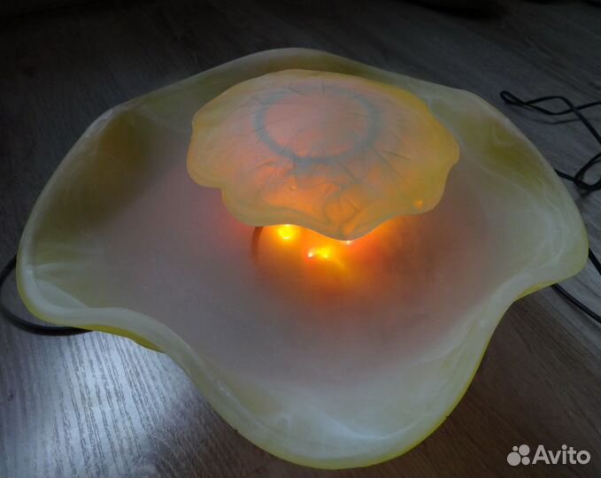 Декоративный фонтанчик-увлажнитель (меняет цвет)