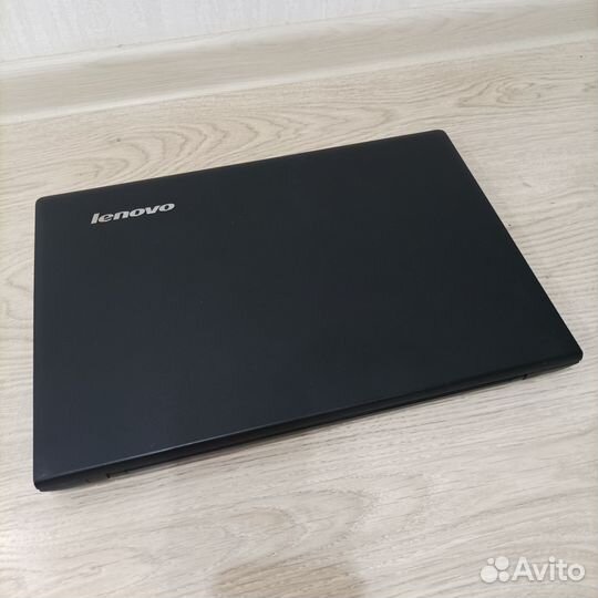 Ноутбук Lenovo 4 ядра/16 Гб/SSD/15,6