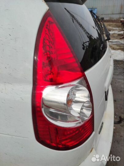 Фонарь задний левый Лада Приора 1.6 21126 2011