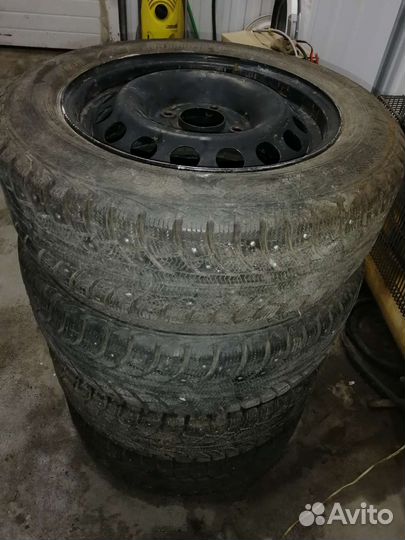 Gislaved Nord Frost 5 185/65 R15