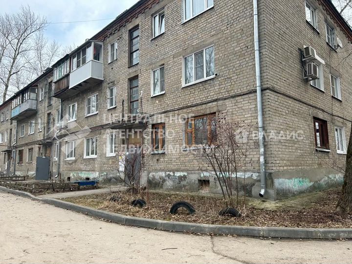 2-к. квартира, 33 м², 2/3 эт.