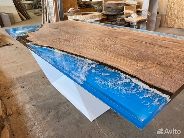 Кухонный стол лофт со смолой