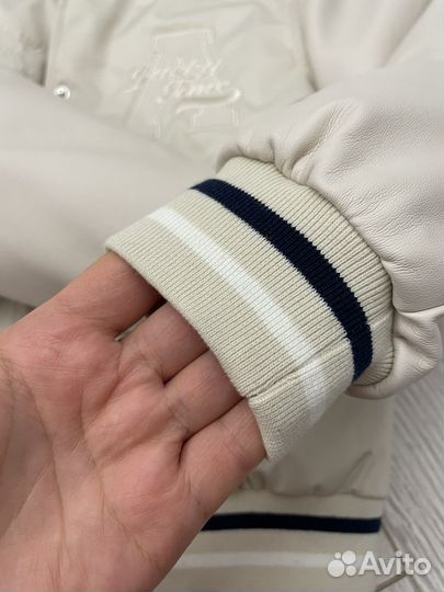 Бомбер Остин черный и белый