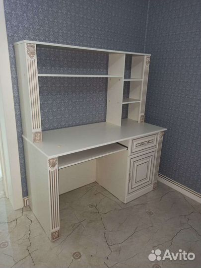Письменный стол Арианна