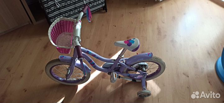 Детский велосипед Schwinn Lil Stardust фиолетовый