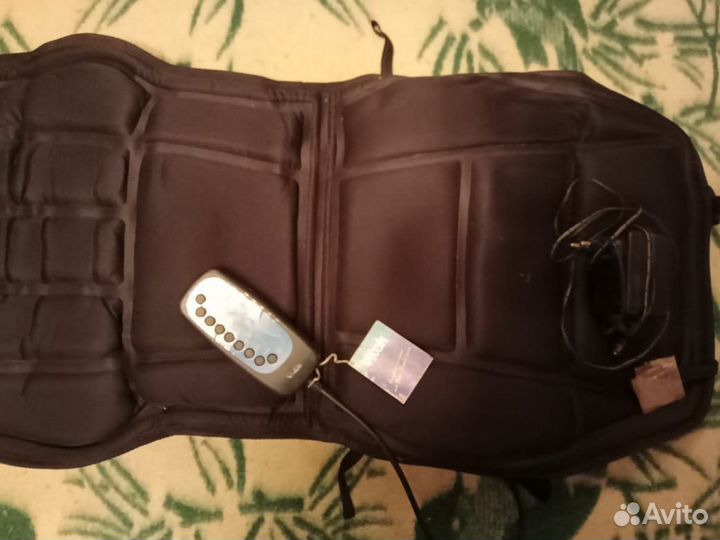 Массажная накидка на автомобильное сидение