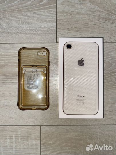 iPhone 8, 64 ГБ