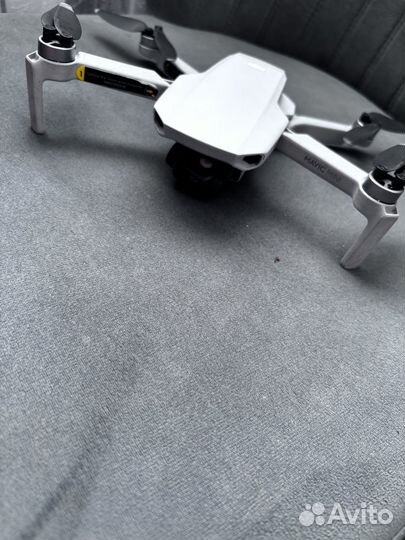 Квадрокоптер dji мавик мини