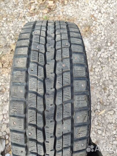 Dunlop SP Winter Ice 01 185/65 R15 88T