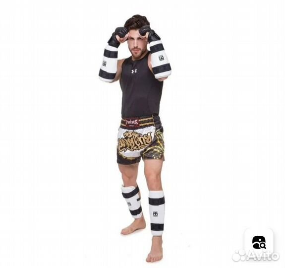 Комплект щитков на голени и руки