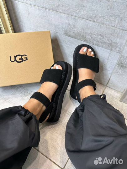 Сандали ugg