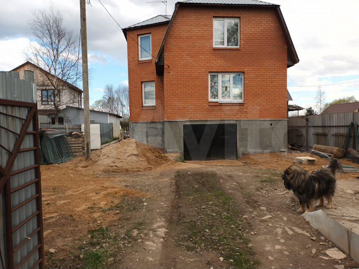 Дом 130 м² на участке 8 сот.