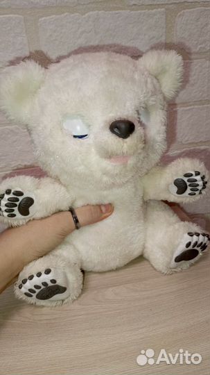 Игрушка интерактивного белого мишки forreal