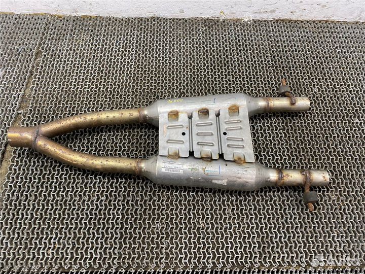 Глушитель Infiniti QX70, 2016