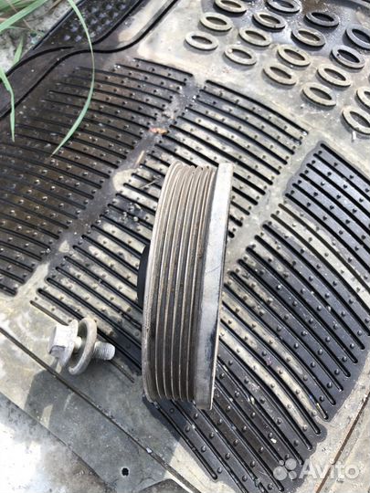 Шкив коленвала Toyota Corolla 120 3zz