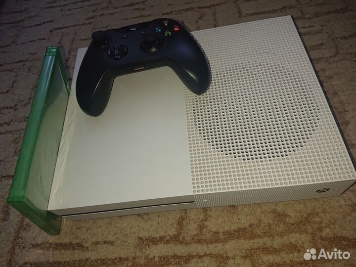 Xbox One S (обмен)