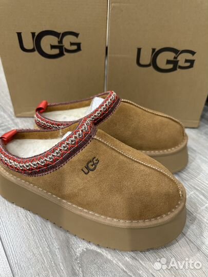 Натуральные угги низкие ugg tazz на высокой подошв