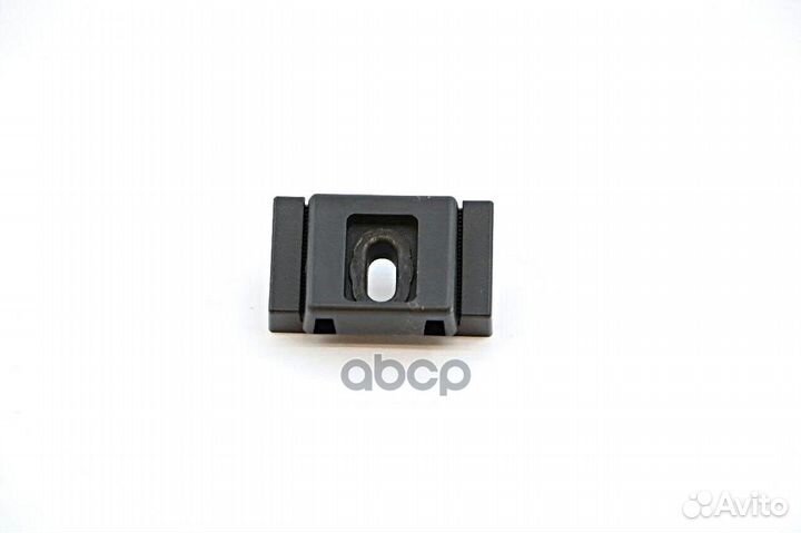 Клин стопорный VAG 5E5827240 VAG