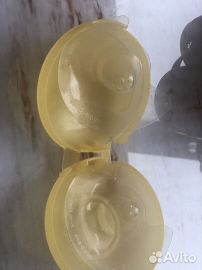 Накладки на грудь medela 20 мм