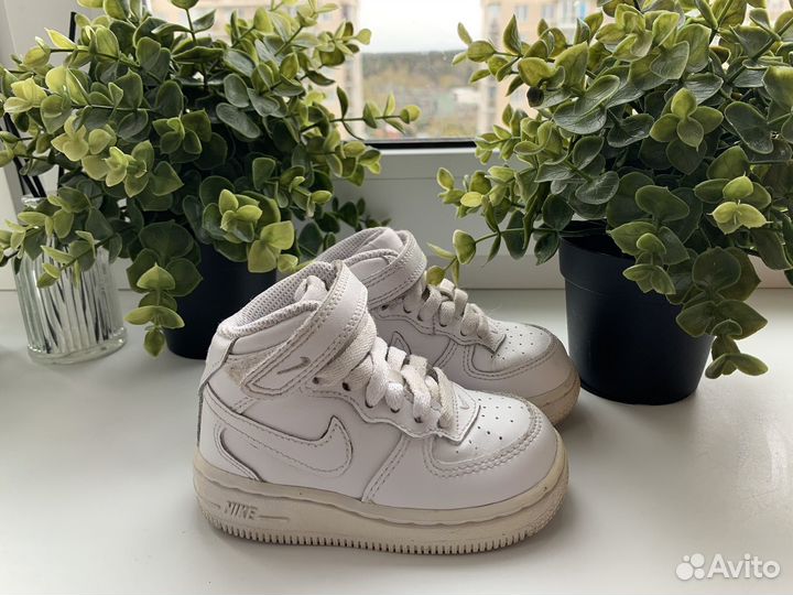 Кроссовки nike