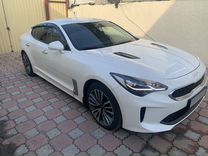 Kia Stinger 2.0 AT, 2018, 98 000 км, с пробегом, цена 2 295 000 руб.