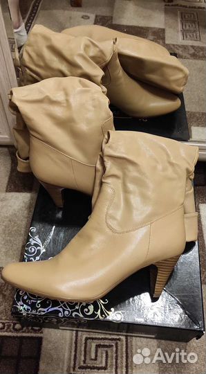 Сапоги женские