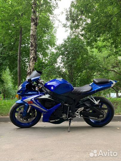 Мотоцикл Suzuki GSX-R600