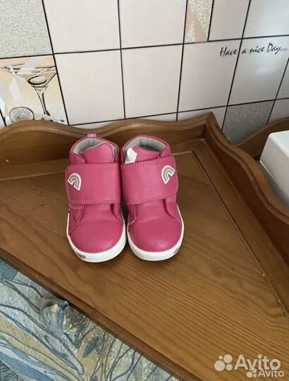 Ботинки на девочку 22 размер