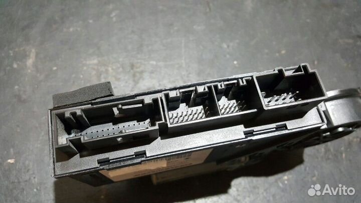 Мотор стеклоподъемника задний правый Porsche