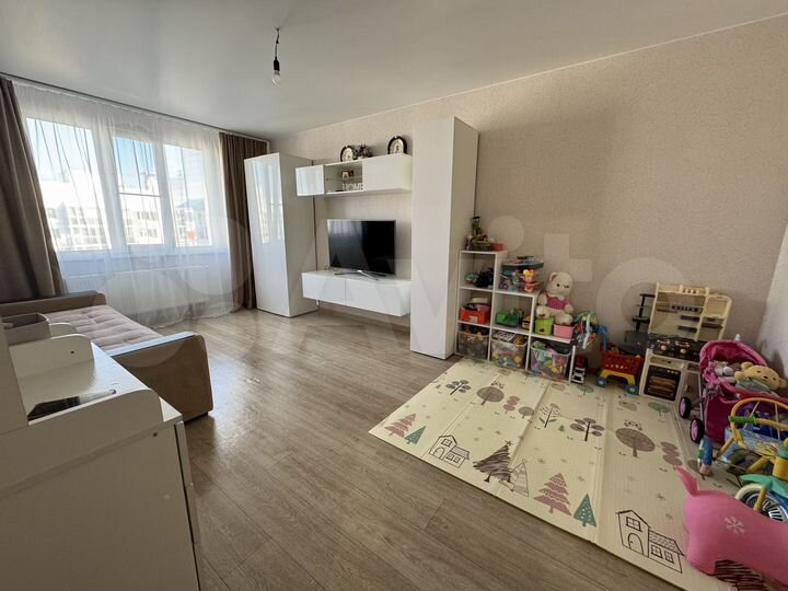 3-к. квартира, 84 м², 9/10 эт.